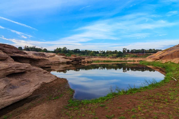 Sam-Pan-Bok Grand Canyon, Amazing of rock in Mekong river ,Ubonr — Stock Photo, Image