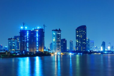 bangkok şehir gece manzarası.