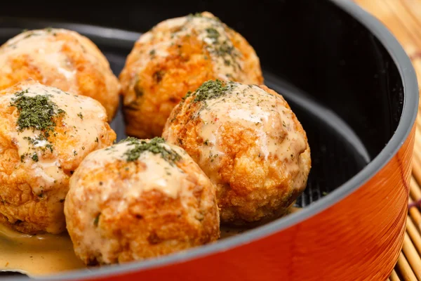 Takoyaki: Palle di carne come stile giapponese . — Foto Stock