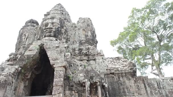 Bayon de angkor — Vídeo de stock