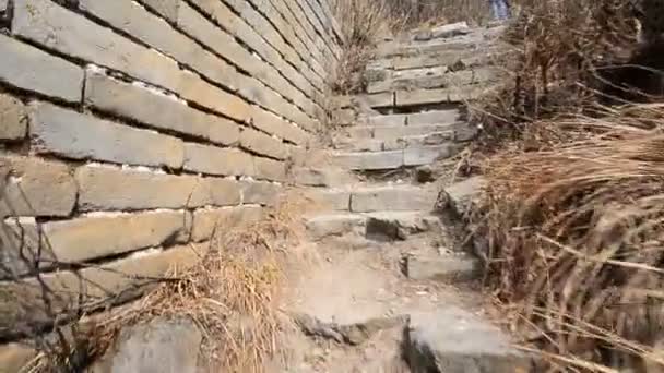 Велика стіна частини Китаю не відновлена і як є . — стокове відео