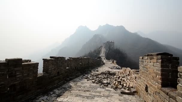 La gran pared de la porción de china no restaurada y como es . — Vídeos de Stock