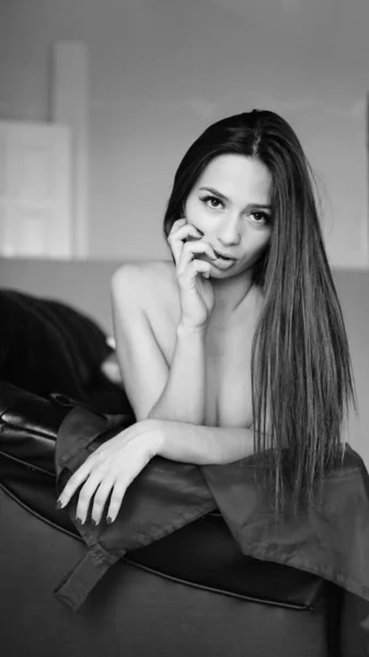 Portret Van Mooie Sexy Jonge Vrouw Foto Zwart Wit — Stockfoto
