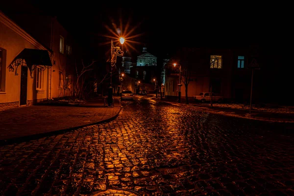 夜の街の街並み — ストック写真