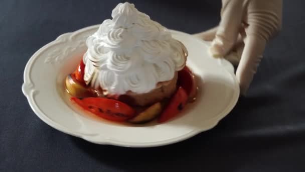 Gros Plan Des Images Dessert Crème Aux Fruits — Video
