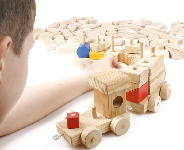 Παιχνίδι αγόρι με τρένο — Φωτογραφία Αρχείου