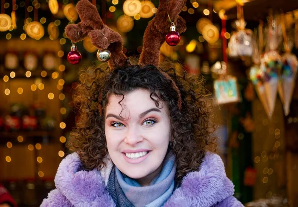 Smiling Curly Haired Woman Trendy Color Violet Coat Posing Festive — Zdjęcie stockowe