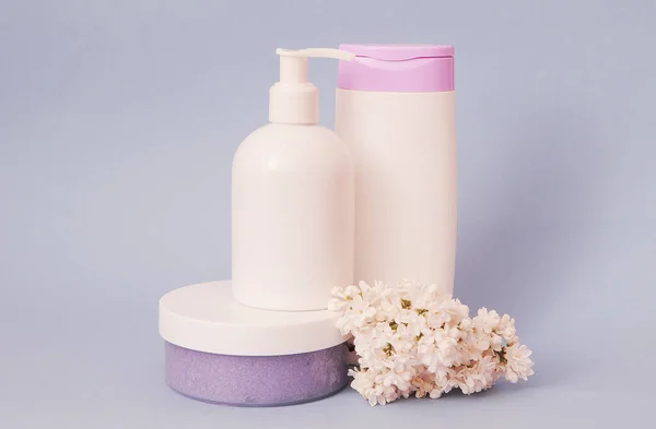 Lavendelsalz Und Seife Auf Violettem Hintergrund — Stockfoto