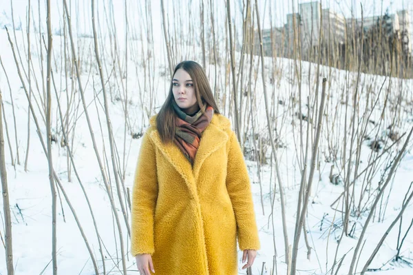 Woman Yellow Coat Walking Snowy Ice — Stockfoto
