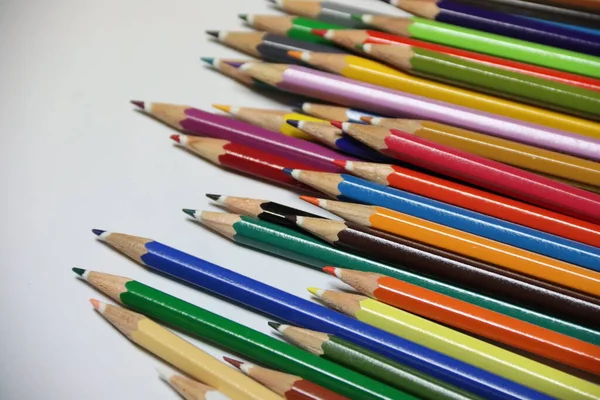 Mooie Gekleurde Potloden Met Verschillende Kleuren — Stockfoto