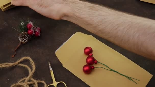 Adventskalender Geschenkzubereitung Handgefertigt — Stockvideo