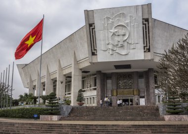Vietnam Hanoi - Mart 2012: Ho Chi Minh Müzesi giriş