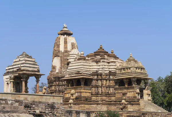 Um dos templos hindus no local ocidental no Khajuraho da Índia . — Fotografia de Stock