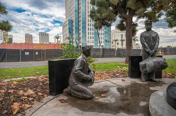 San Diego California Usa October 2021 Embarcadero Boardwalk Male Sailor — Stock Photo, Image