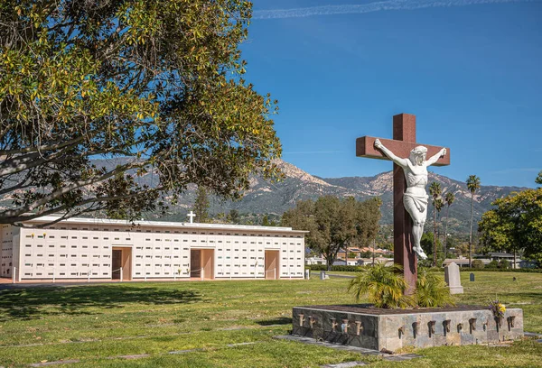 Santa Barbara Califórnia Eua Fevereiro 2022 Cemitério Calvário Estátua Jesus — Fotografia de Stock