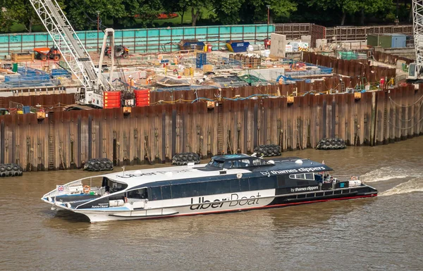 London July 2022 Uber Boat Thames Clippers Sails Large Dock — 스톡 사진