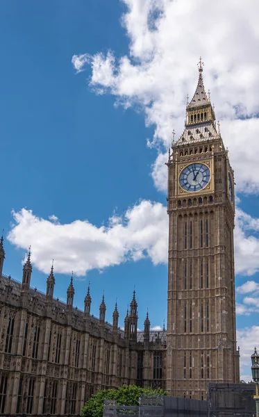 London July 2022 Big Ben Side Westminster Palace Blue Cloudscape — Stock Fotó