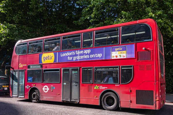 London July 2022 Red Double Decker Public Bus Side Getir — Stockfoto