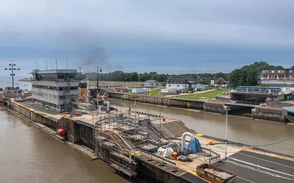 Brunsbuttel Almanya Temmuz 2022 Kiel Kanal Kilidi Rıhtımdaki Kontrol Merkezi — Stok fotoğraf