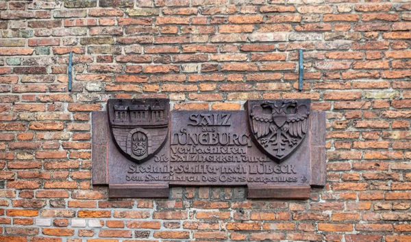 Duitsland Lubeck Juli 2022 Bruine Metalen Plaquette Ter Herinnering Aan — Stockfoto