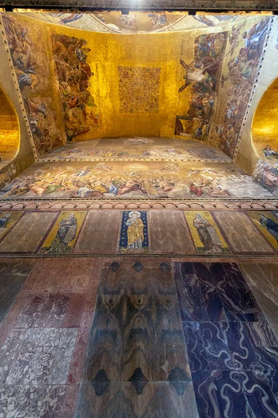 Венеция Италия 2022 Потолочная Мозаика Базилики Святого Марка Венеции — стоковое фото