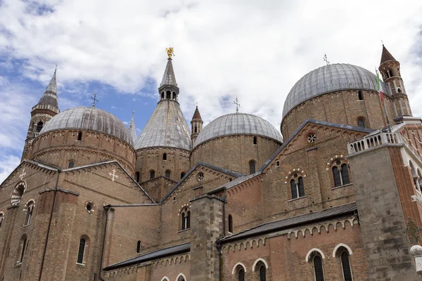 Падуя Италия 2022 Базилика Святого Антония Падуе Летний День — стоковое фото
