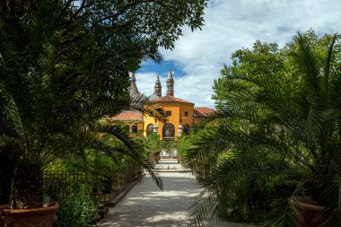 Padua, İtalya - 06 10 2022: Padua Üniversitesi Botanik Bahçesi bir yaz günü.