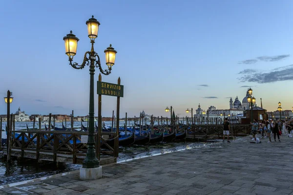 Венеція Італія 2022 Човни Гондола Дистанції Венеції — стокове фото