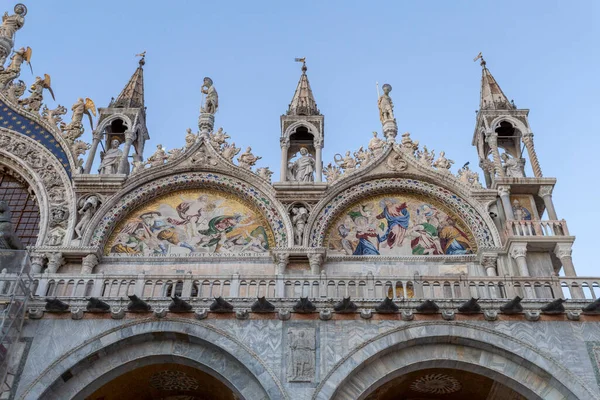 Венеция Италия 2022 Базилика Святого Марка Венеции Летним Вечером — стоковое фото
