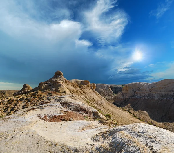 高原沙尔卡尔 nura 的斜坡 — 图库照片