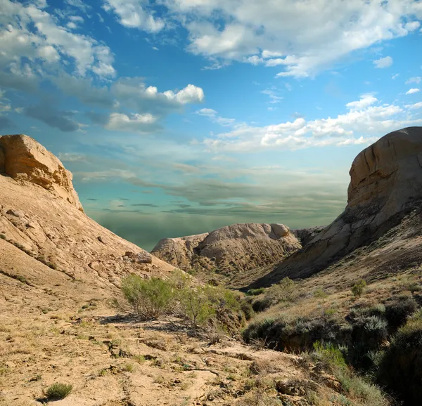 Canyon sulle pendici dell'altopiano — Foto Stock