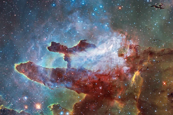 Nebulosa, aglomerado de estrelas no espaço profundo. Elementos desta imagem fornecidos pela NASA — Fotografia de Stock