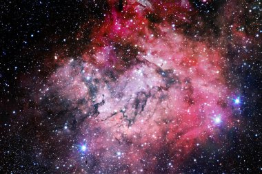 Derin uzayda bir yerde güzel bir galaksi. Kozmik duvar kağıdı. Bu görüntünün elementleri NASA tarafından desteklenmektedir