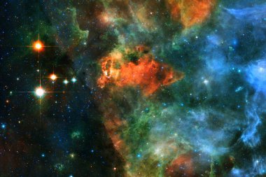 Derin uzayda bir yerde güzel bir galaksi. Kozmik duvar kağıdı. Bu görüntünün elementleri NASA tarafından desteklenmektedir