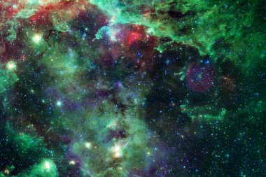 Derin uzayda bir yerde güzel bir galaksi. Kozmik duvar kağıdı. Bu görüntünün elementleri NASA tarafından desteklenmektedir