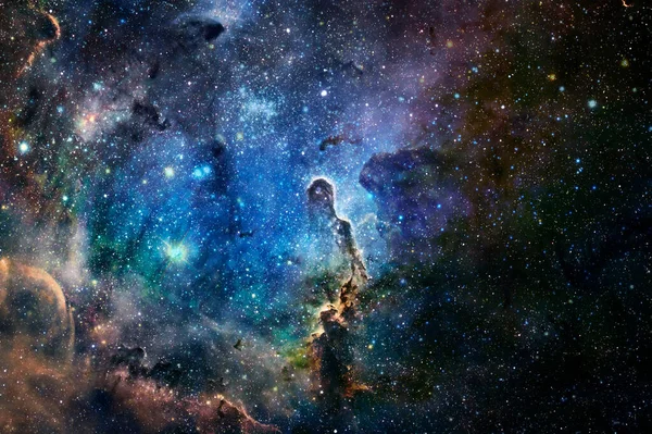 Hermosa galaxia. Elementos de esta imagen proporcionados por la NASA — Foto de Stock