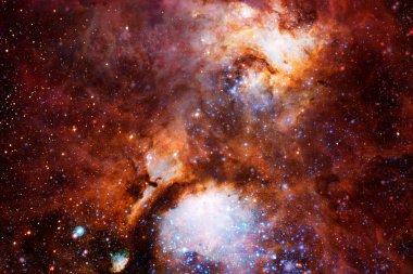 Derin uzayda bir yerde güzel bir galaksi. Kozmik duvar kağıdı. Bu görüntünün elementleri NASA tarafından desteklenmektedir