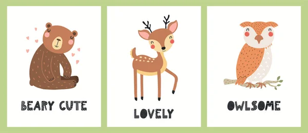 Cartazes engraçados bonitos dos animais da floresta, jogo das cartas —  Vetores de Stock