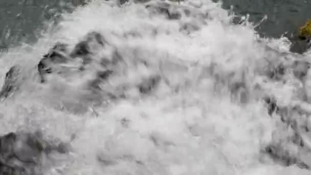 Ruisseau de montagne 