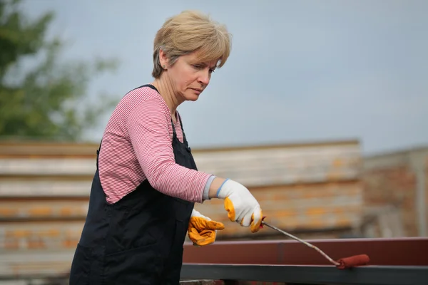 Female worker — Stock Photo, Image