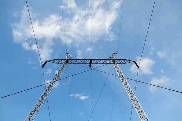 Indústria de alta tensão eletricidade pilão — Fotografia de Stock