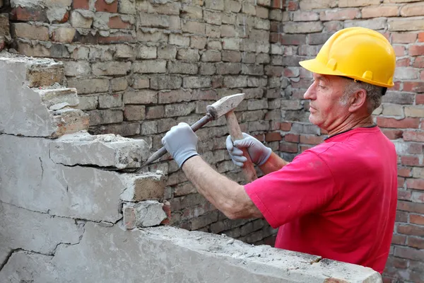 Staveniště, staré budově demolici — Stock fotografie