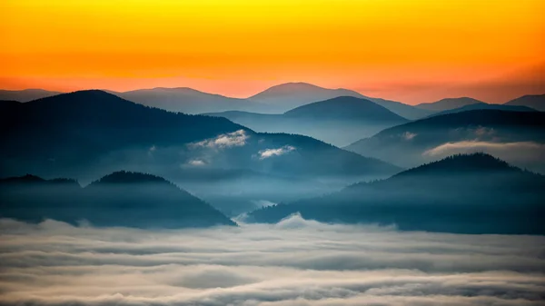 Best Mountain Sunrise Carpathian Mountains Gorgany Ukraine — Foto Stock