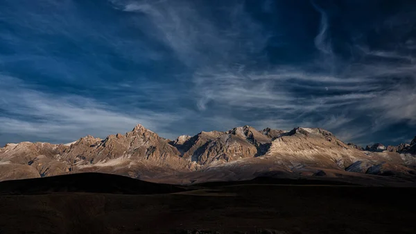 Montanhas Taurus Parque Nacional Aladaglar Turquia Uma Paisagem Montanhosa Deslumbrante — Fotografia de Stock