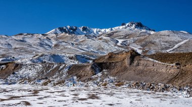 Erciyes Dağı, Kayseri, Türkiye. Taurus Dağları 'nın en yüksek zirvesi..