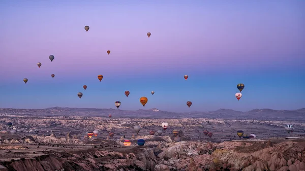 Goreme Cappadocia Turkey Listopada 2021 Wielka Atrakcja Turystyczna Kapadocji Lot — Zdjęcie stockowe