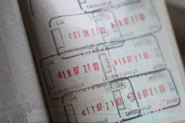 Oekraïense Grensstempels Het Paspoort — Stockfoto