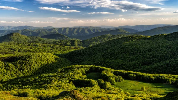 Весняний Гірський Ландшафт Гори Біскаді Природний Кордон Між Польщею Україною — стокове фото