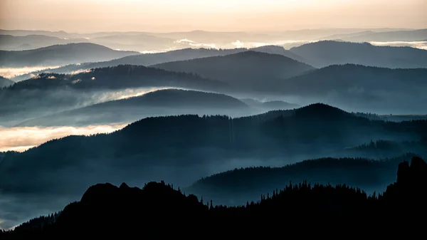 Sunrise Rarau Mountains Eastern Carpathians Romania — Stock Photo, Image