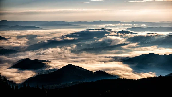 Восход Солнца Горах Рарау Восточные Карпаты Румыния — стоковое фото